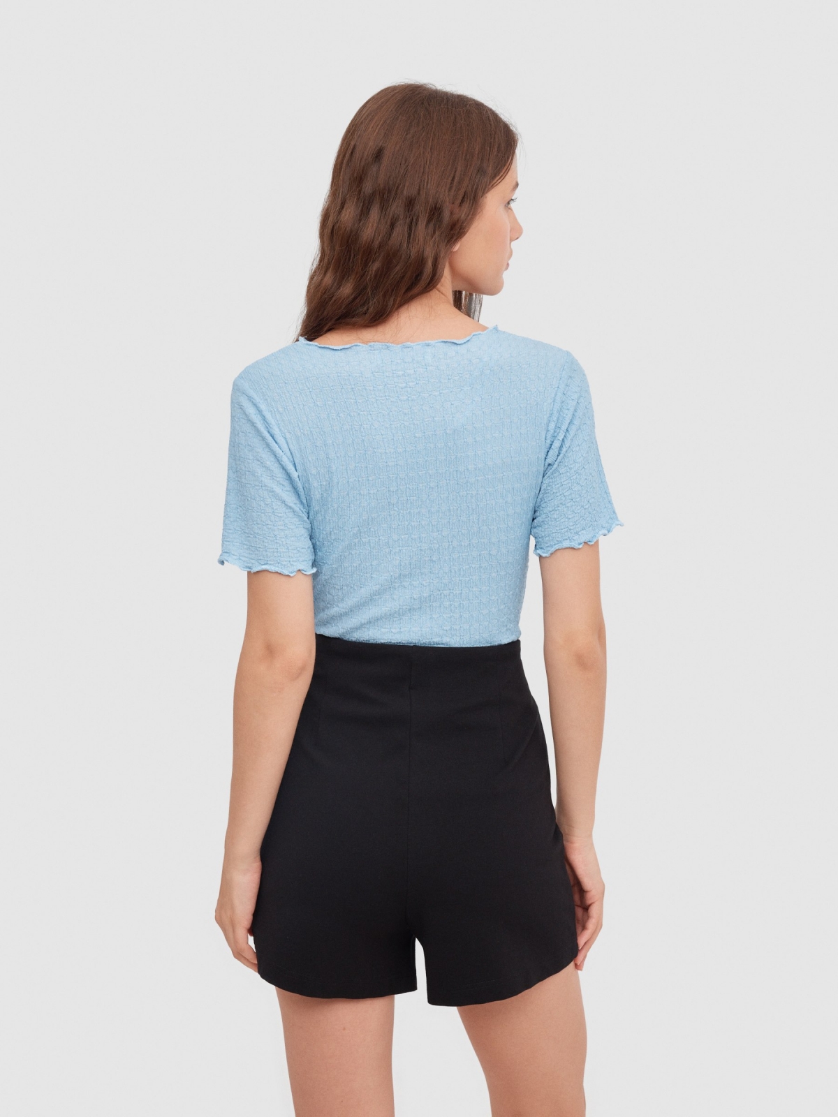 Textured T-shirt blue middle back view