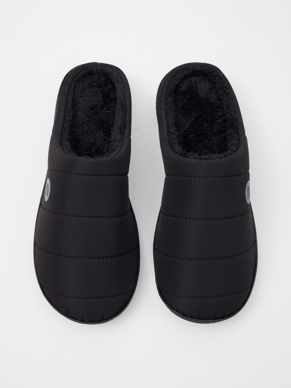 Nylon house slipper black detail view