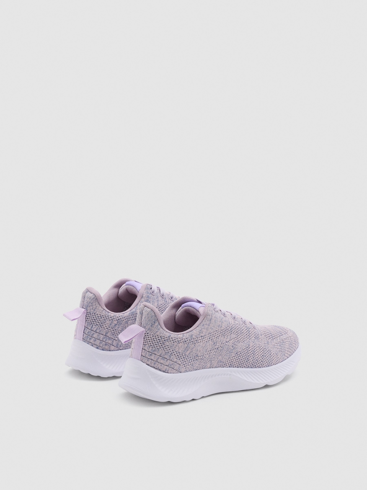 Basic running sneaker pastel purple 45º back view