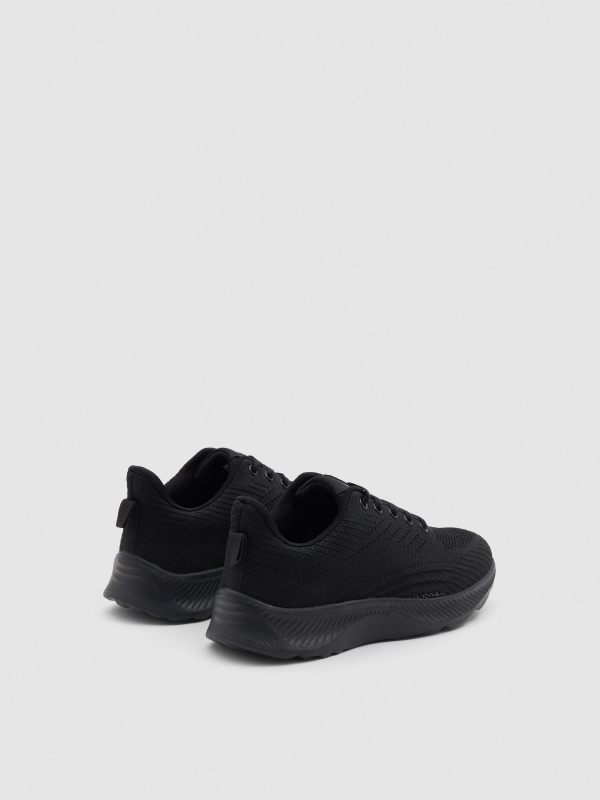 Basic running sneaker black 45º back view