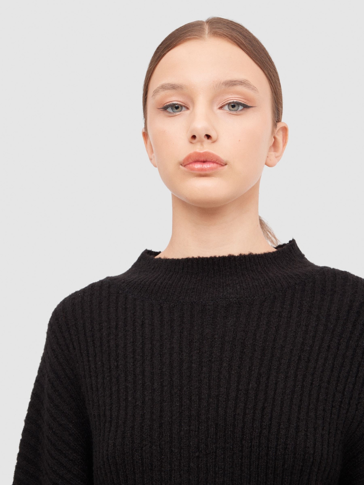 Perkins collar jumper black detail view