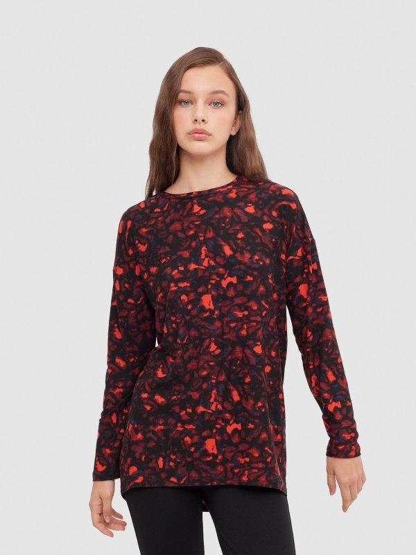 Long sleeve black and red printed t-shirt multicolor middle front view