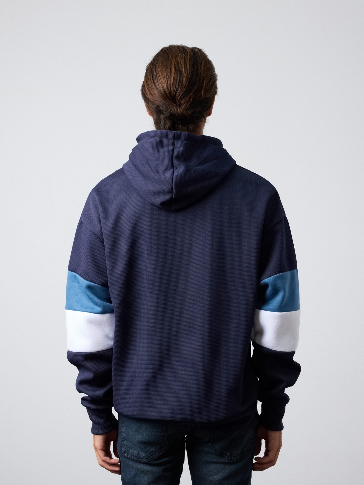 Sudadera Insider High School azul marino vista media trasera