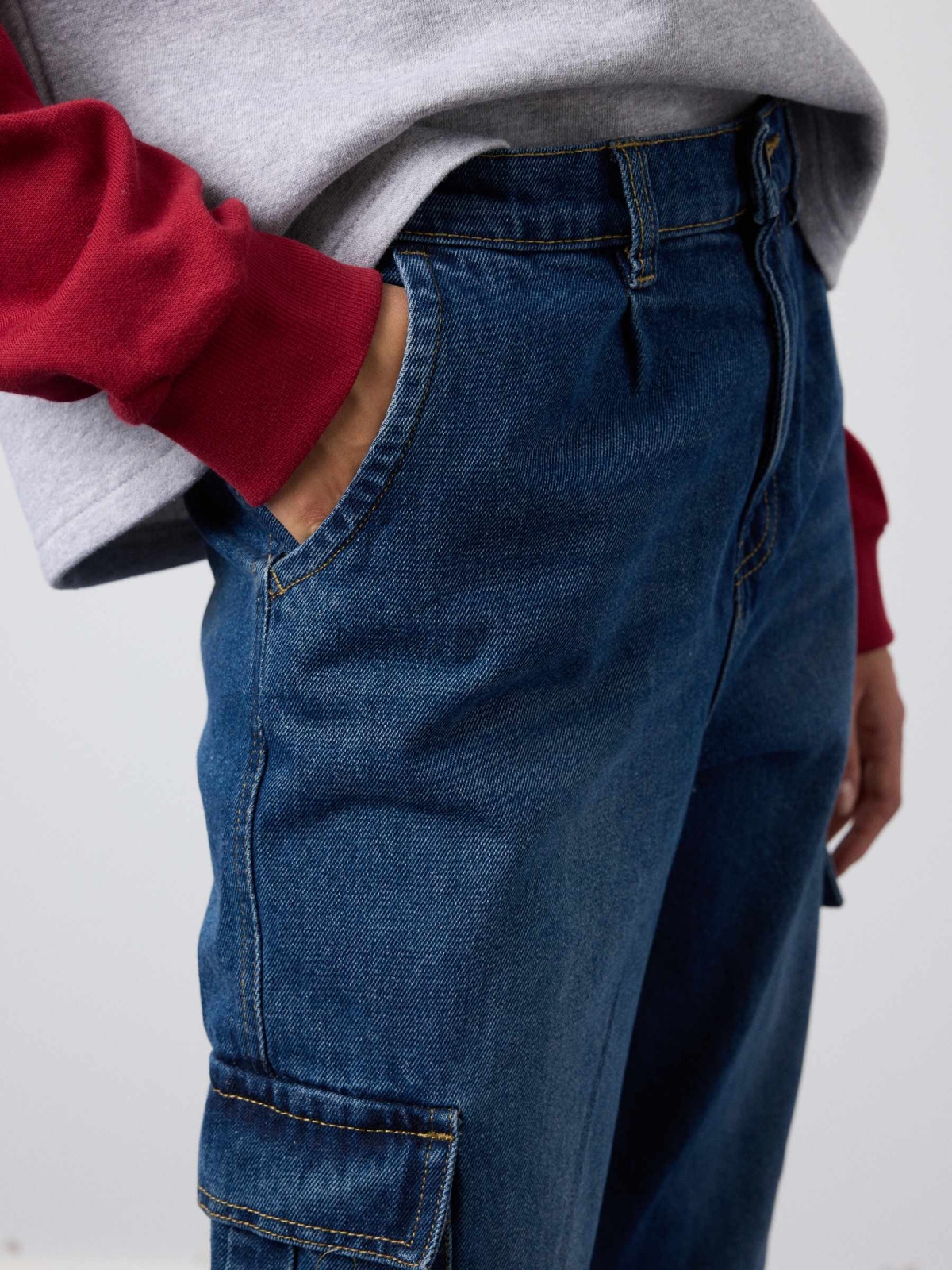  Denim cargo mom jeans blue