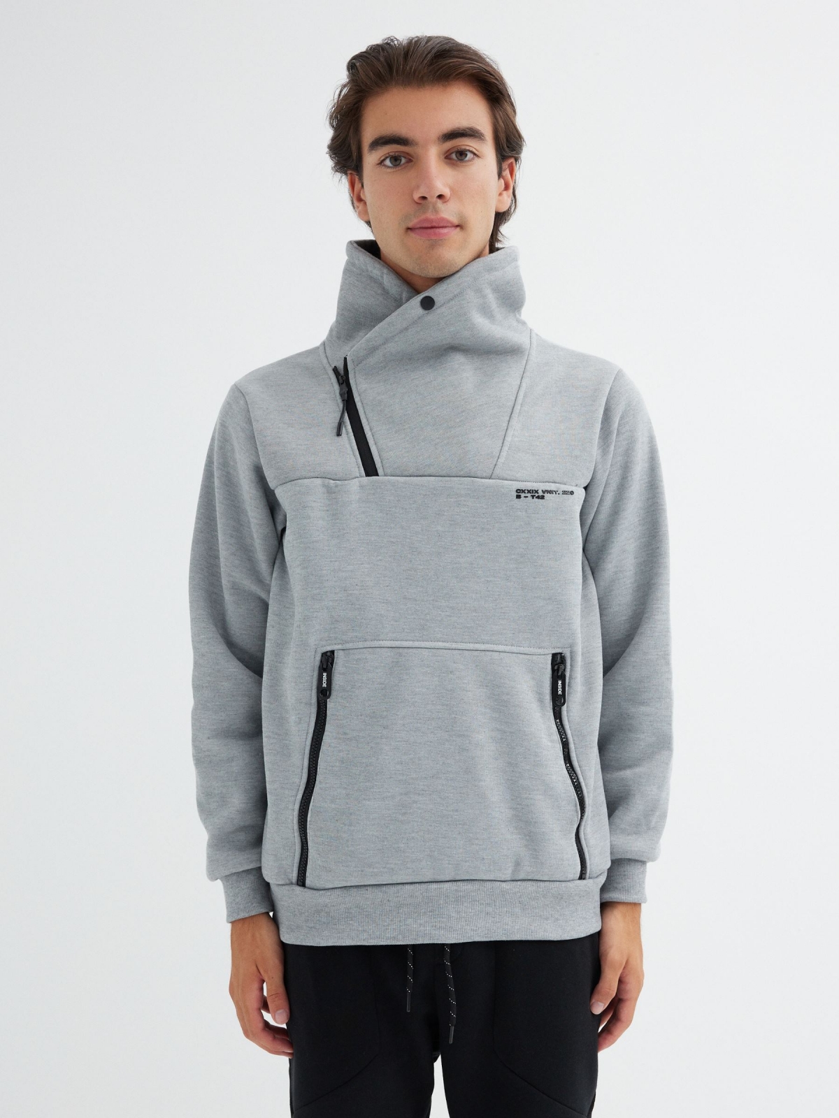 Sudadera manga larga cuello cruzado gris