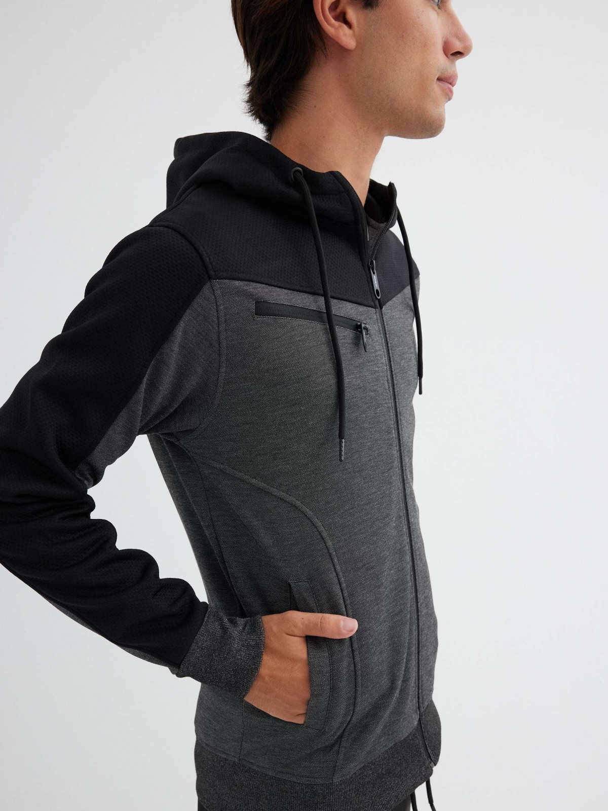 Sweatshirt aberta com cremalheira preto vista detalhe