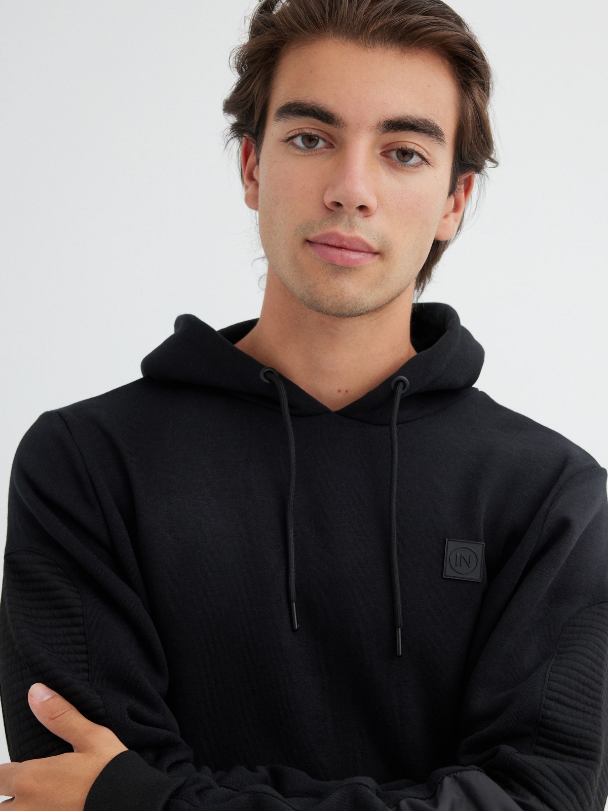  Sweatshirt com capuz canguru preto