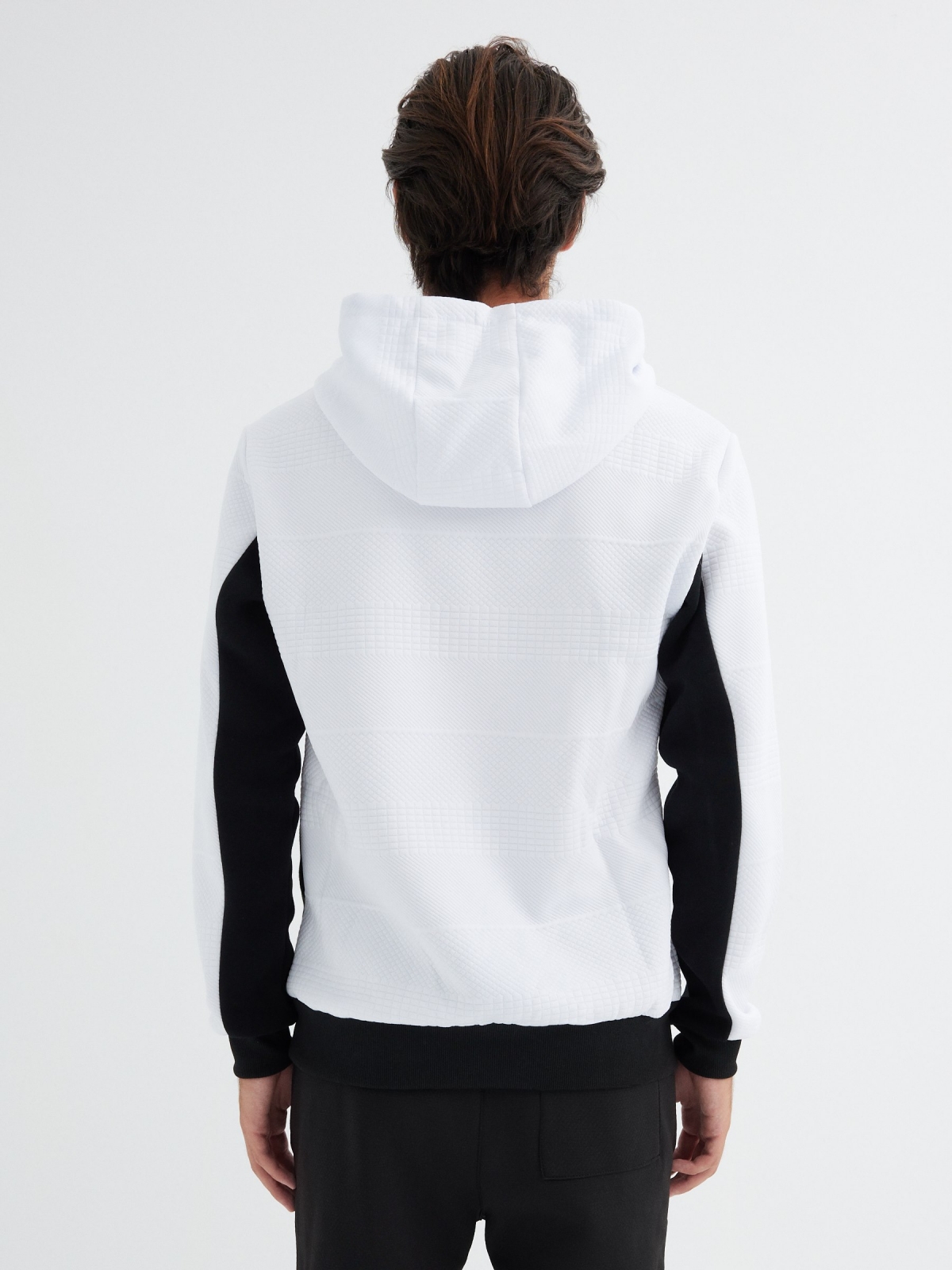 Hoodie b&w white middle back view