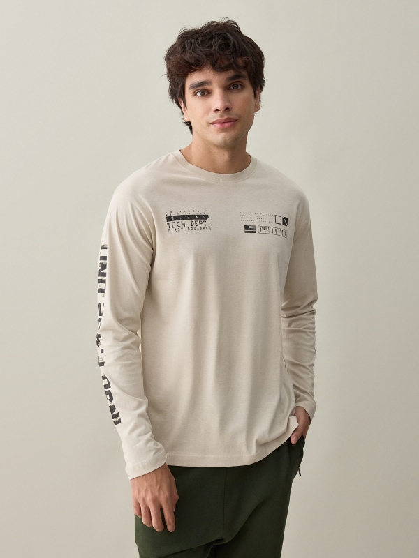 T-shirt com estampado INSD taupe vista meia frontal