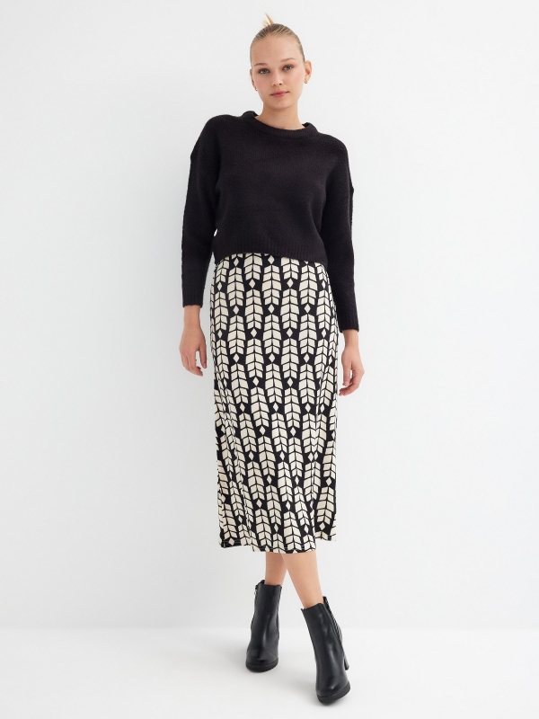 Printed midi skirt black/beige middle front view