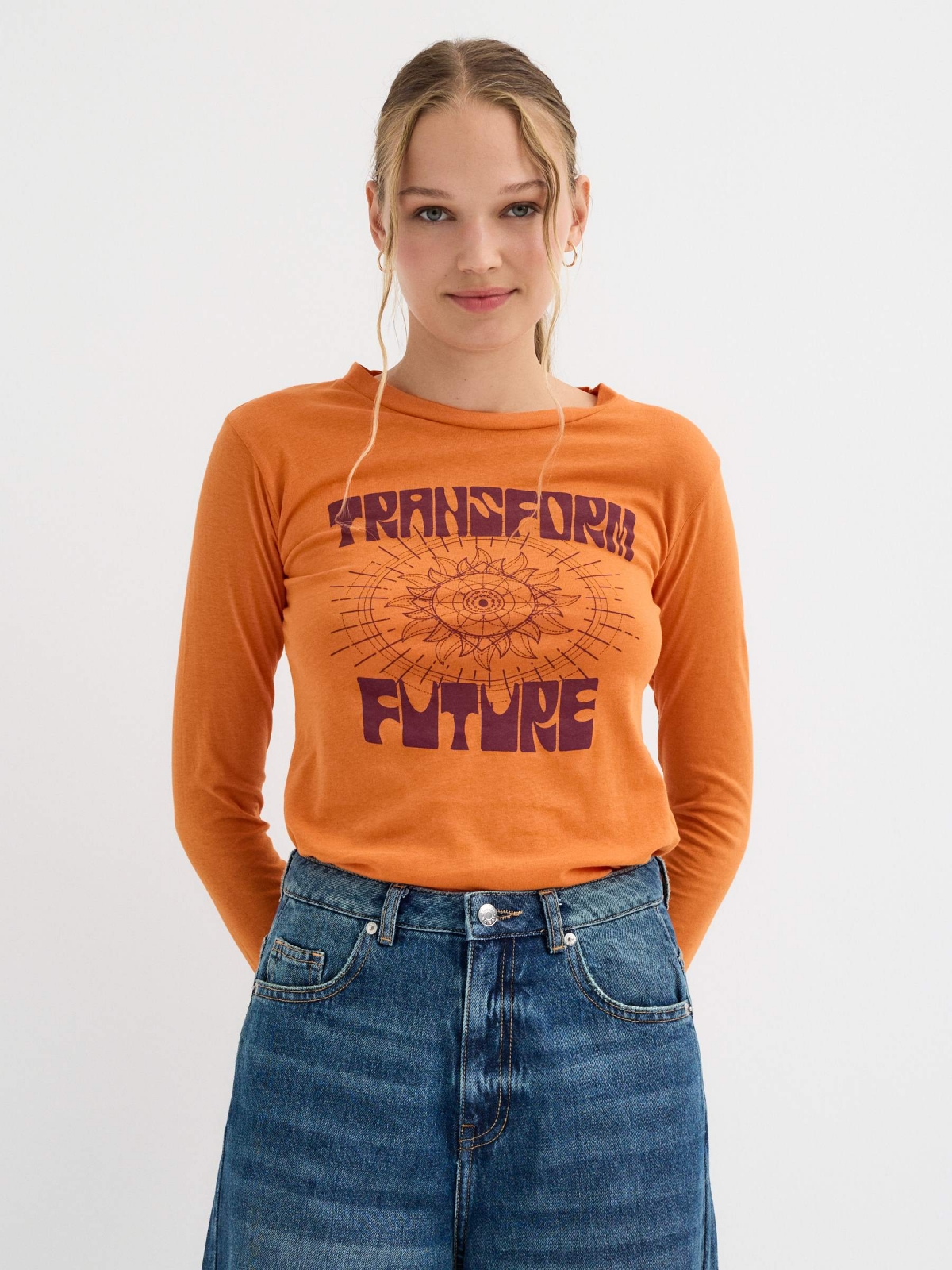 Transform Future T-shirt orange middle front view