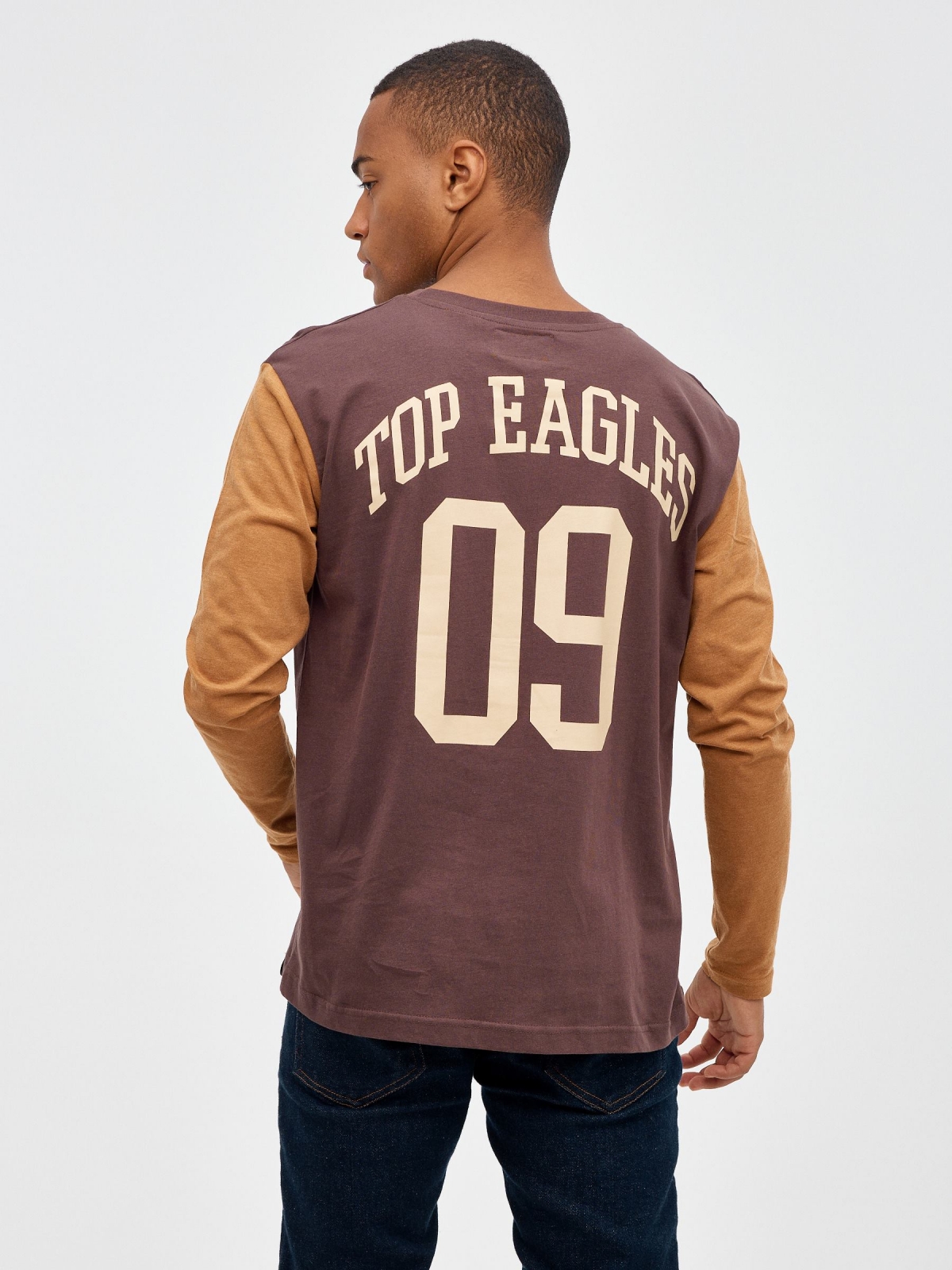 Camiseta Top Eagles 09 chocolate vista media trasera