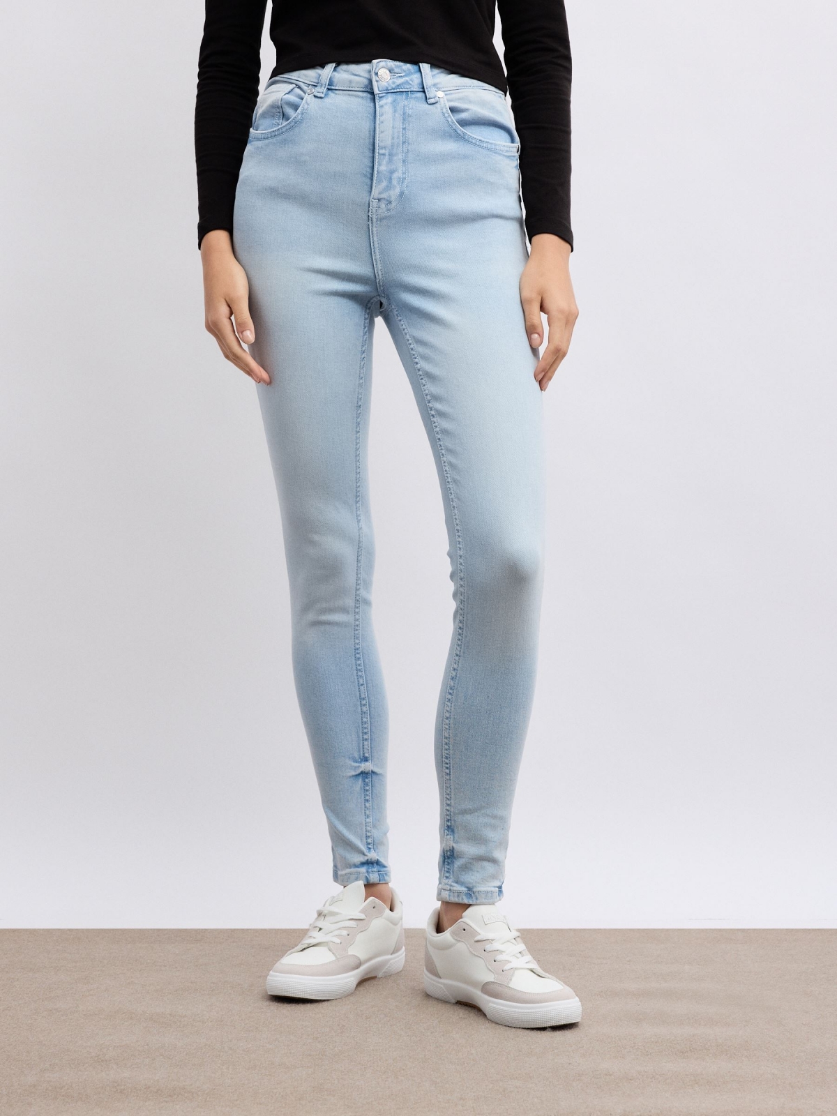 Denim skinny jeans high rise blue middle front view