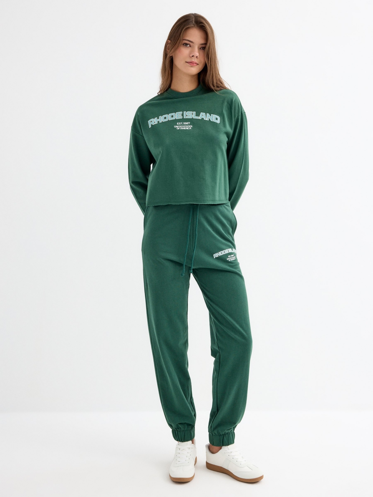 Cropped sweatshirt with print dark green front view