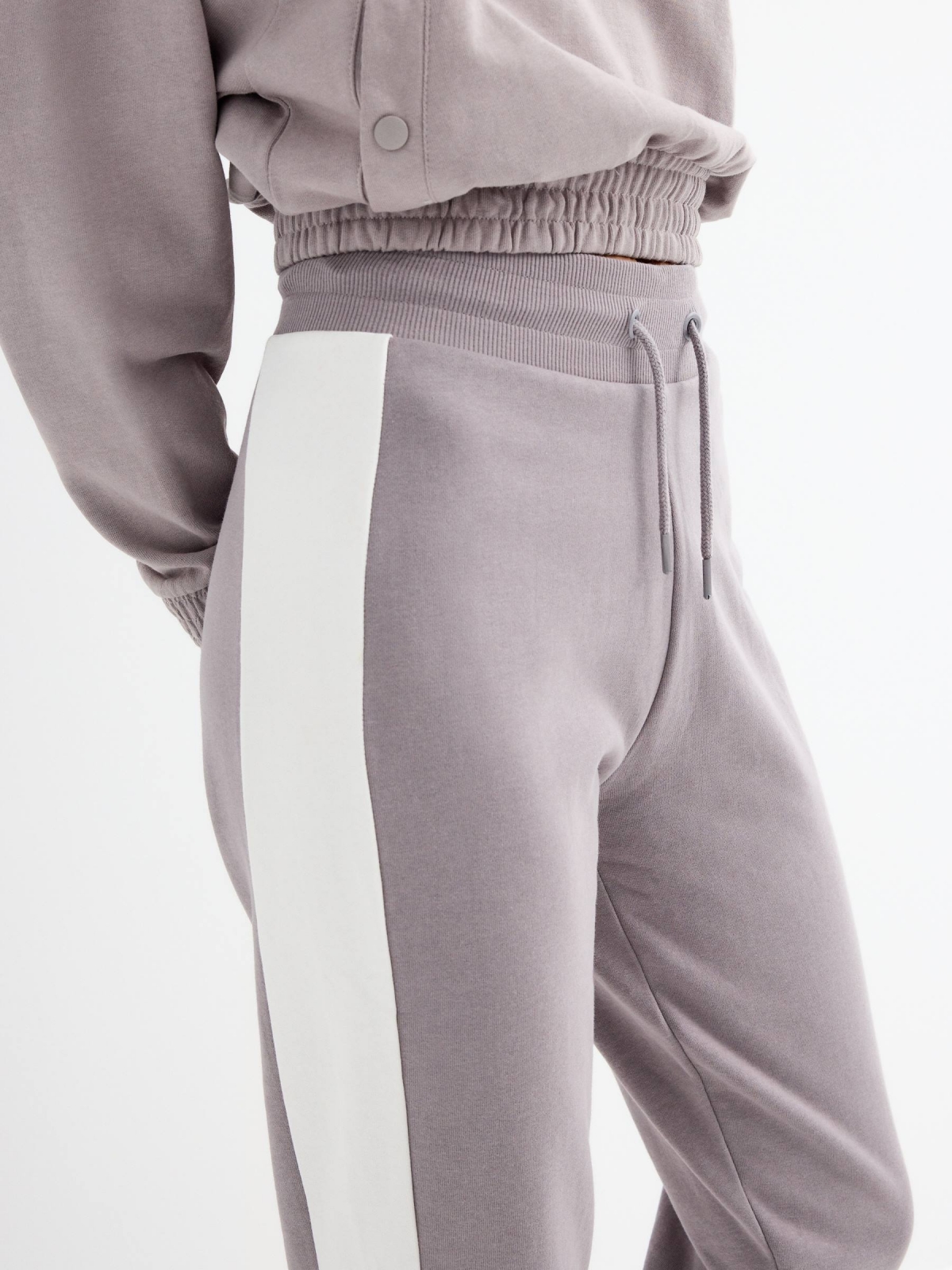  Pantalón jogger de felpa gris oscuro