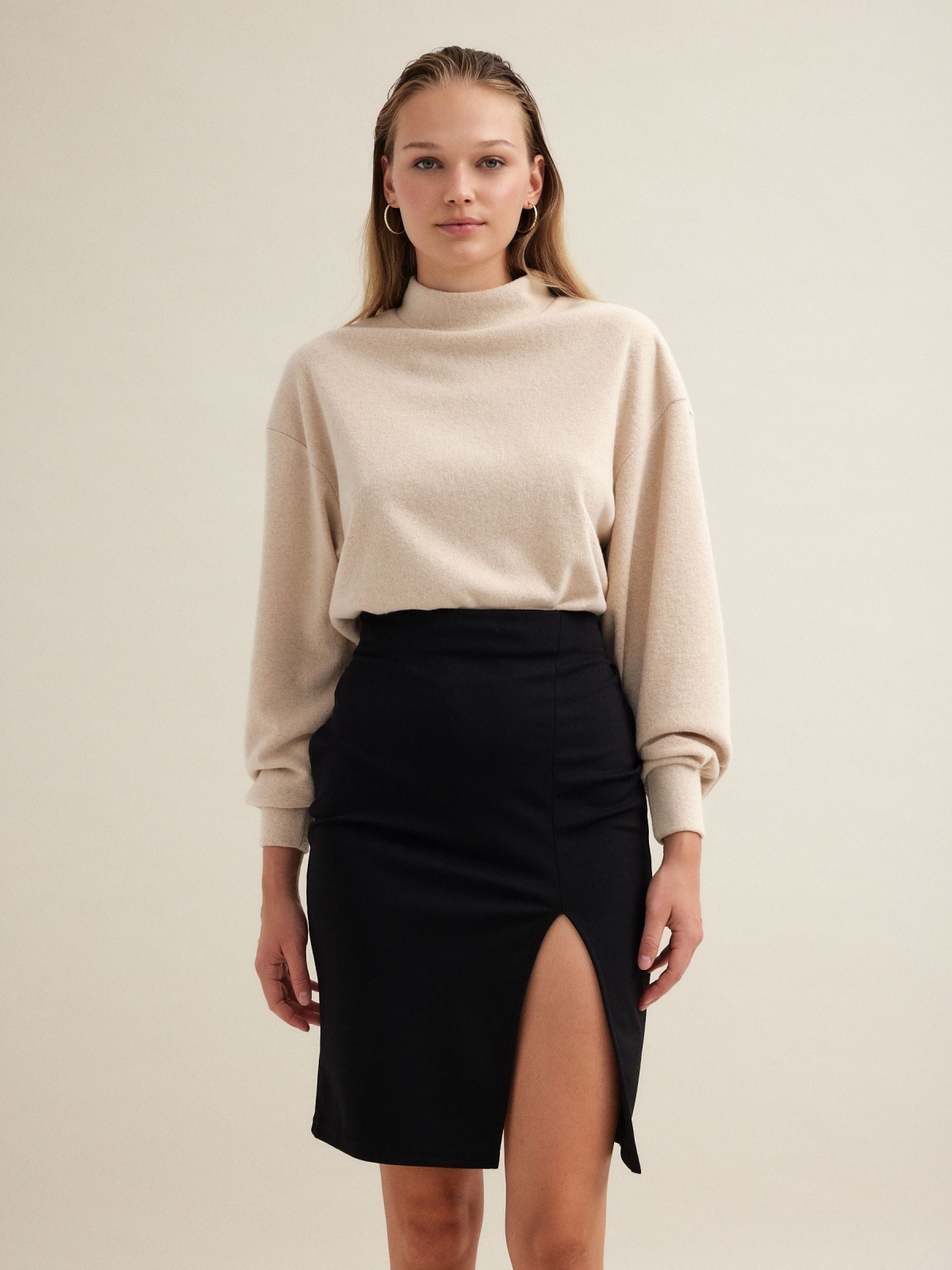 Midi tube skirt with slit