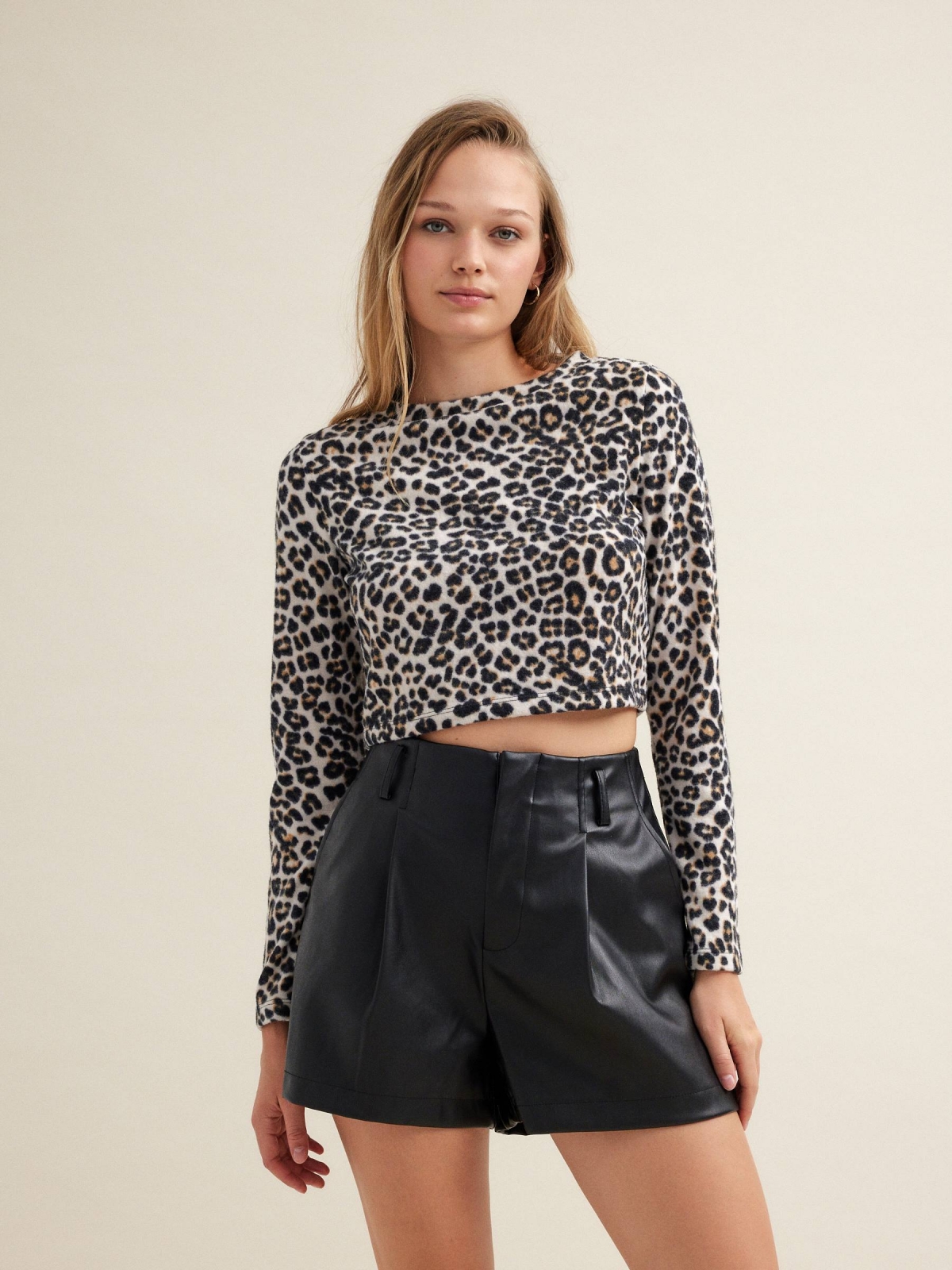 Animal print crop top black middle front view