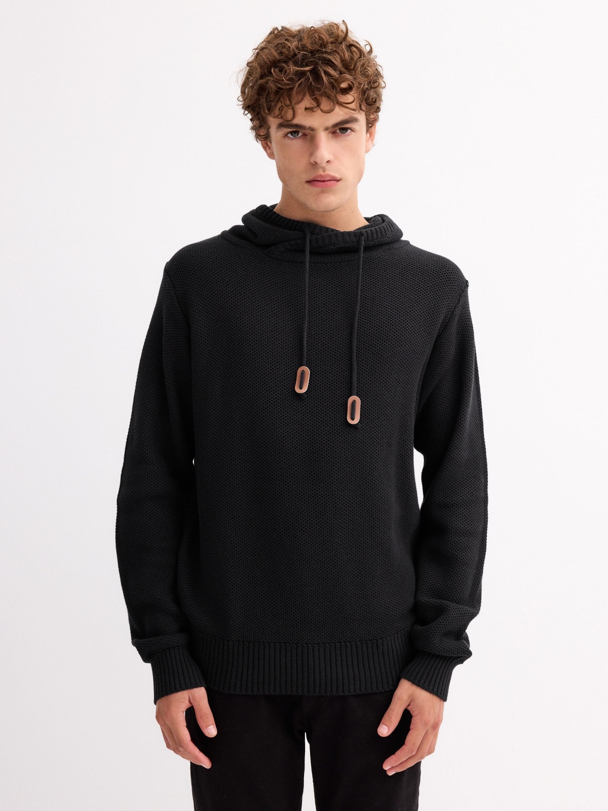 Basic pullover collar black middle front view