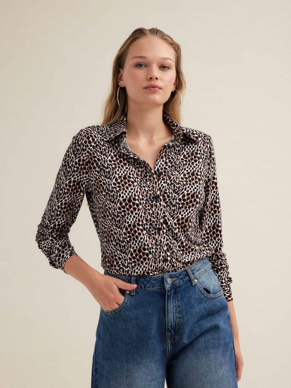 Camisa manga larga slim estampada animal print