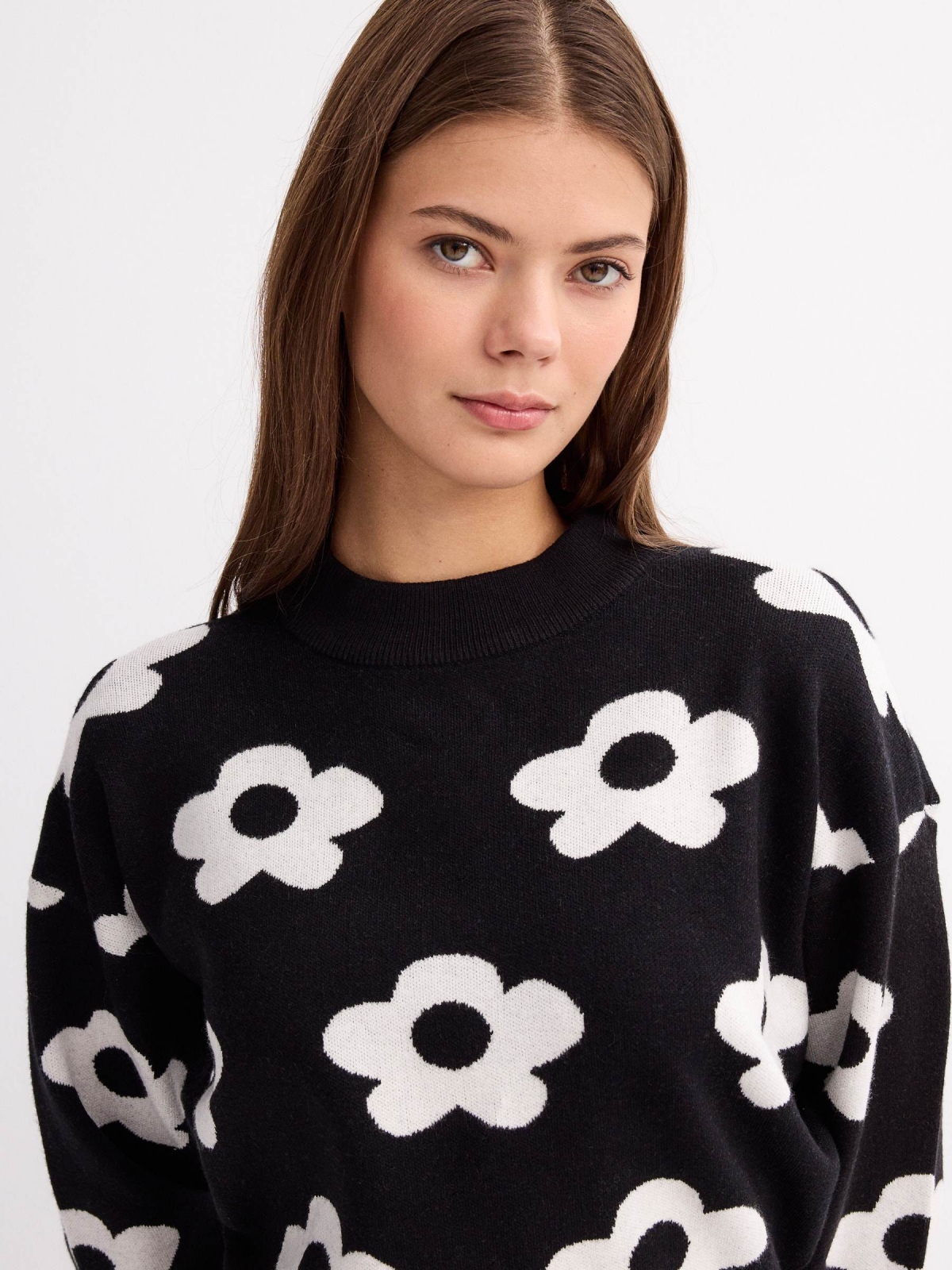  Flower crop print sweater black