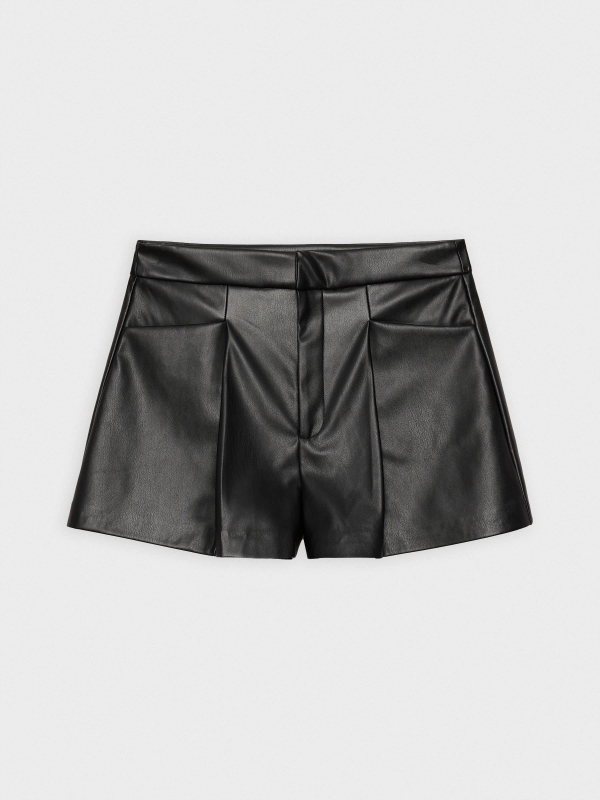 Shorts slim polipiel negro vista detalle