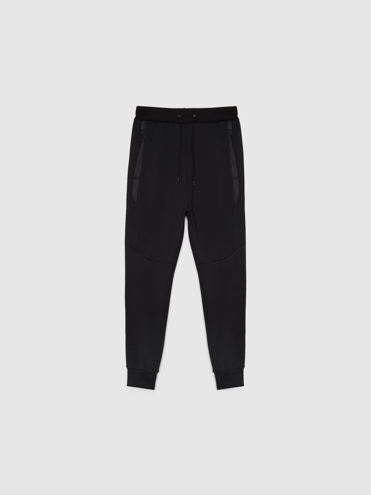 Calças desportivas jogger preto vista detalhe