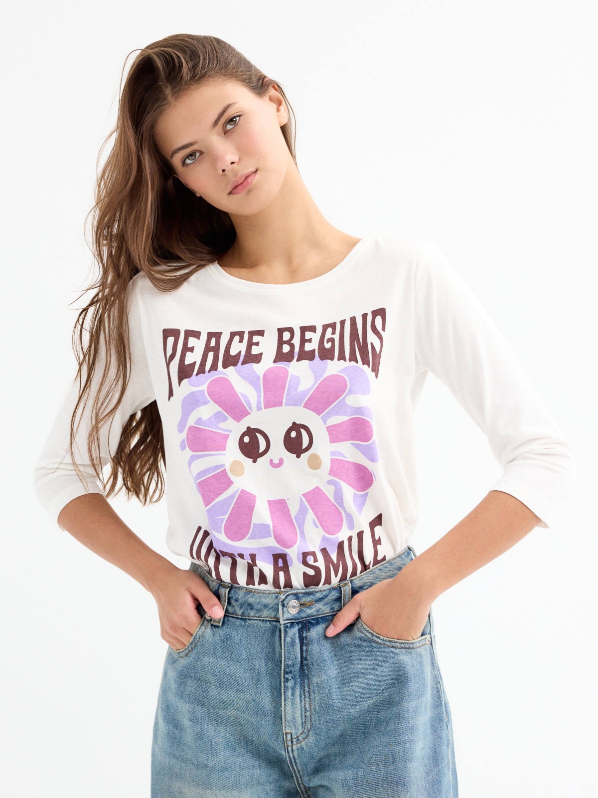 T-shirt Peace Begins off white vista meia frontal