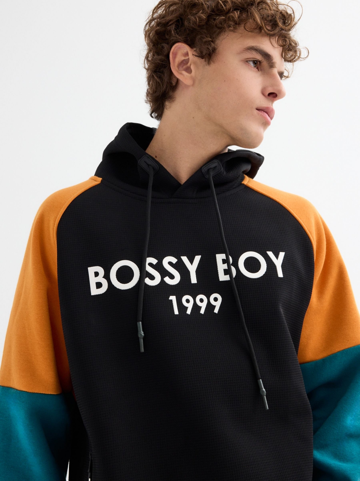  Sudadera Bossy Boy negro