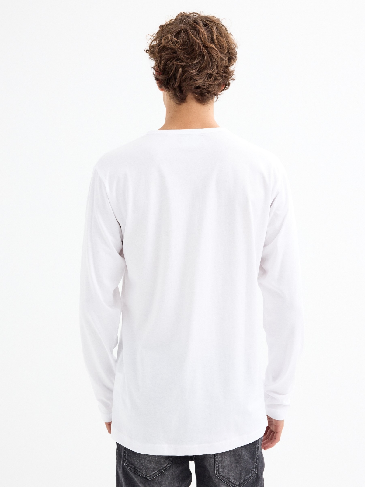 Long sleeve t-shirt with baker's collar white middle back view