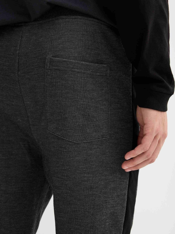 Jogger pants medium melange detail view