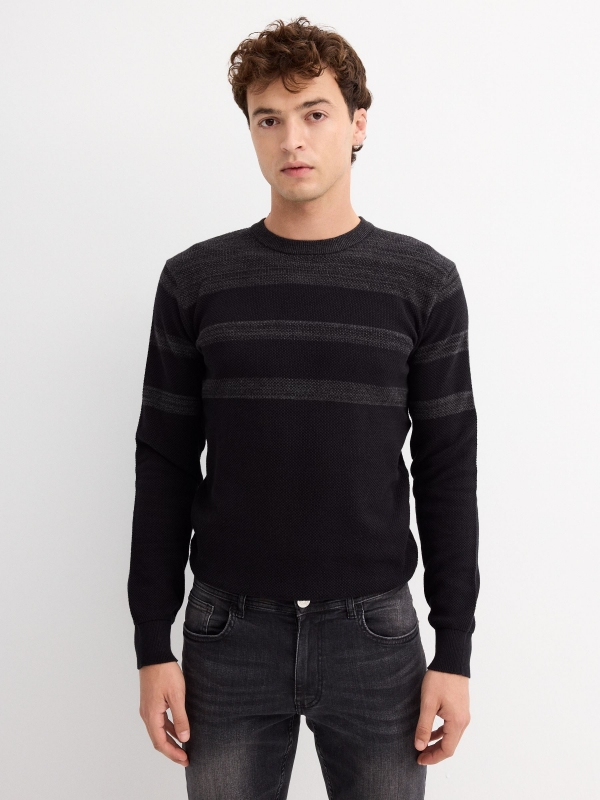 Basic color block sweater black middle front view