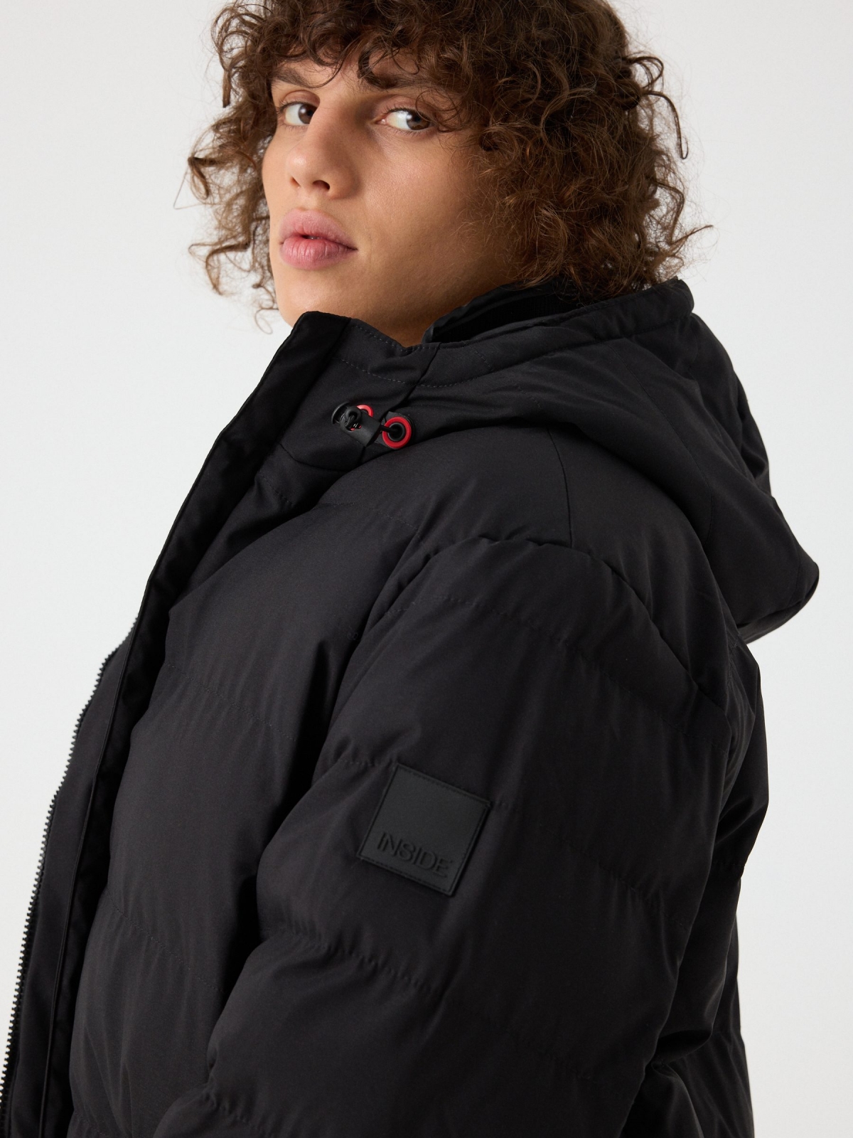 Black padded jacket black detail view