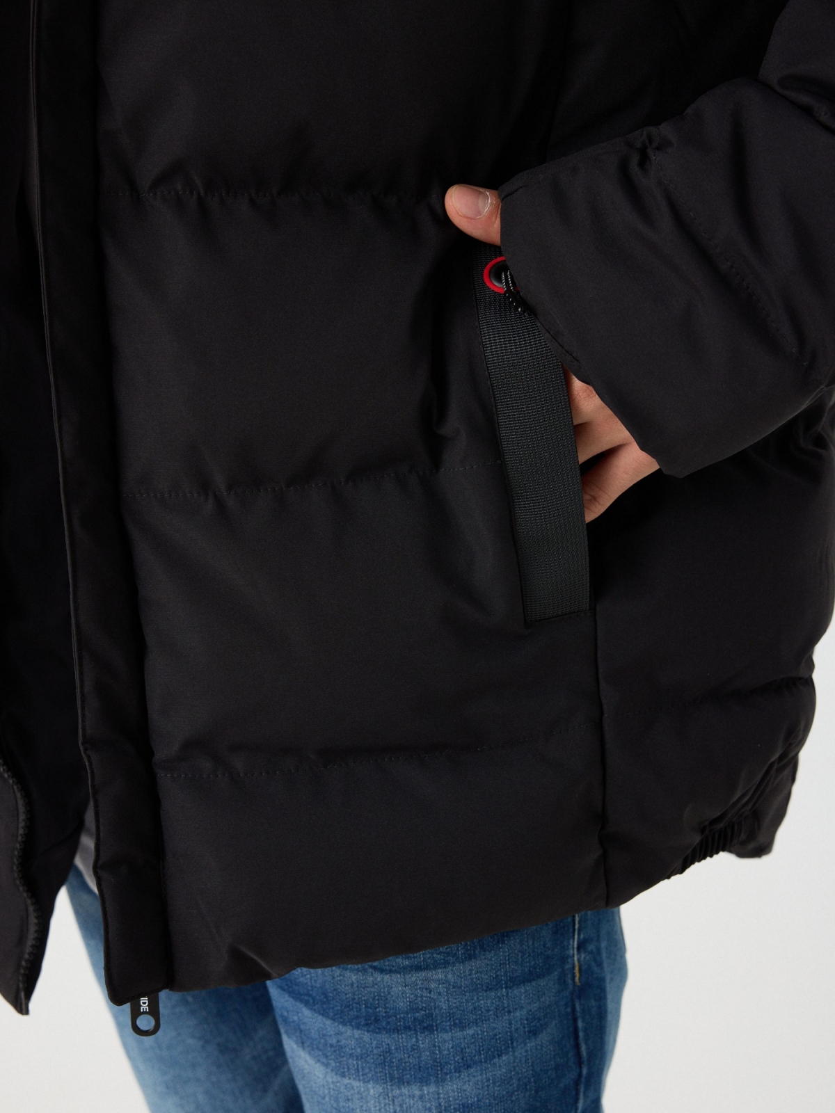 Black padded jacket black detail view