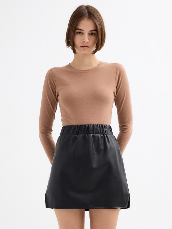 Faux leather skirt with elastic waist black middle front view