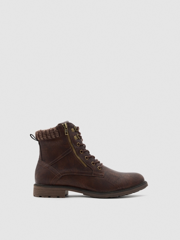 Brown military boot with zip brown profile view