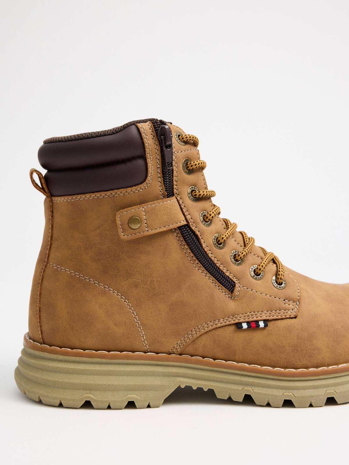 Mustard mountaineering boot yellow detail view