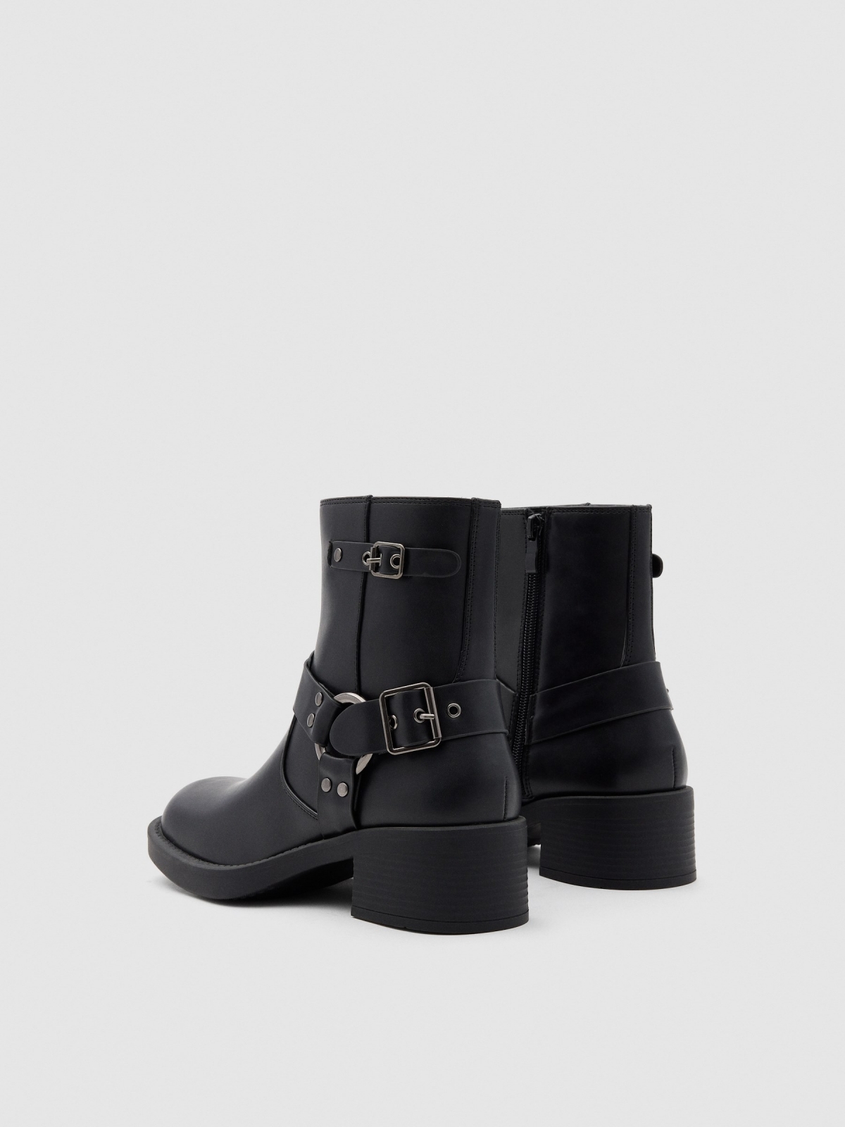 Boots with straps and heel black 45º back view