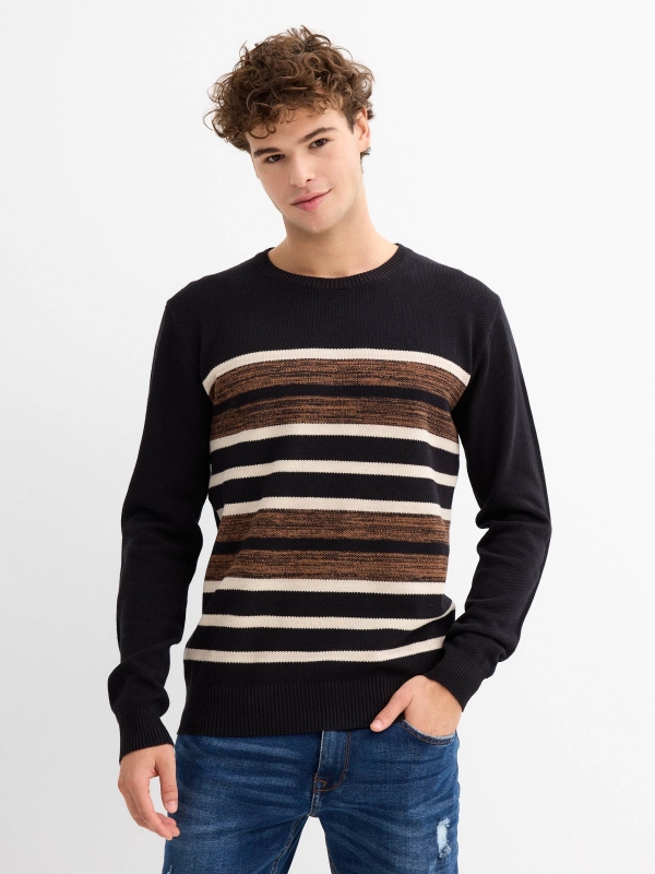 Basic color block sweater black middle front view