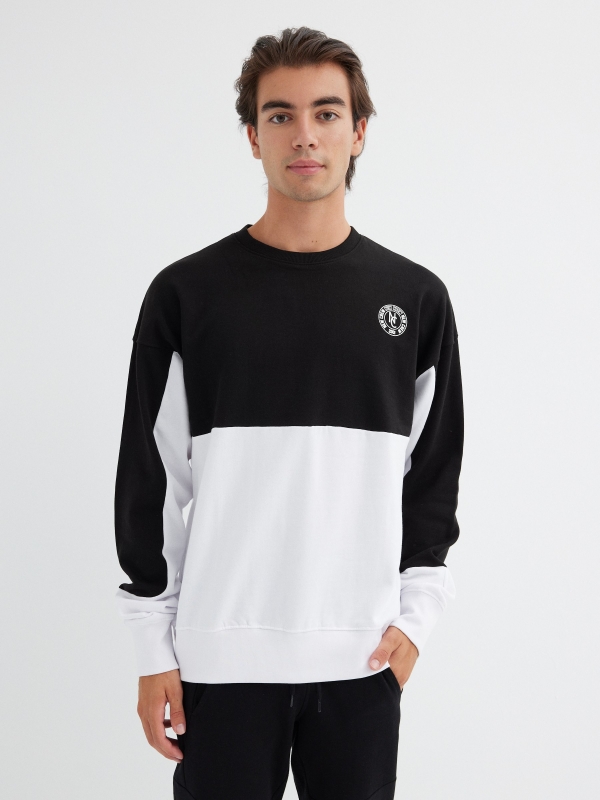 Sudadera color block new crew blanco vista media frontal