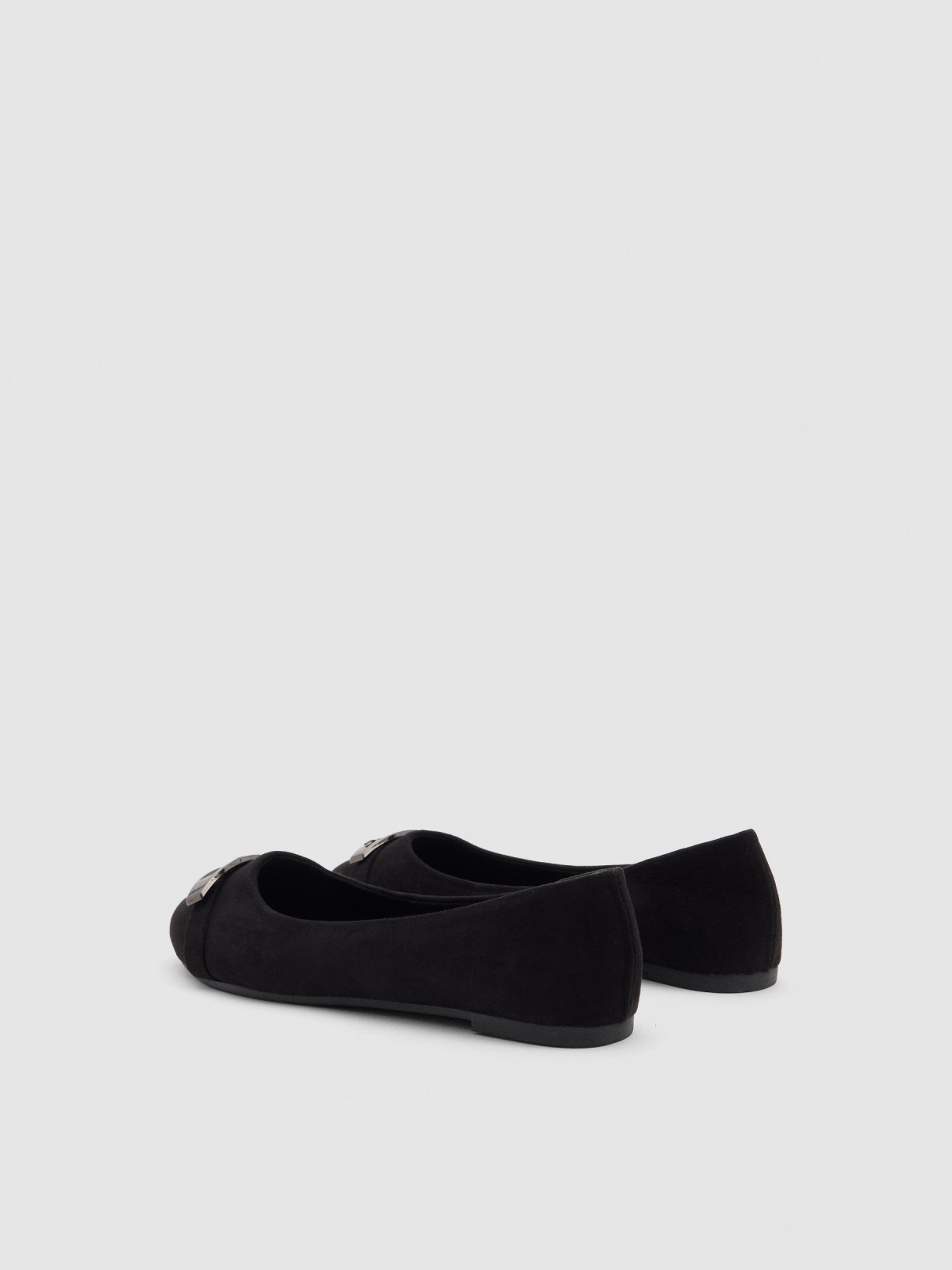 Basic ballerinas with buckle black 45º back view