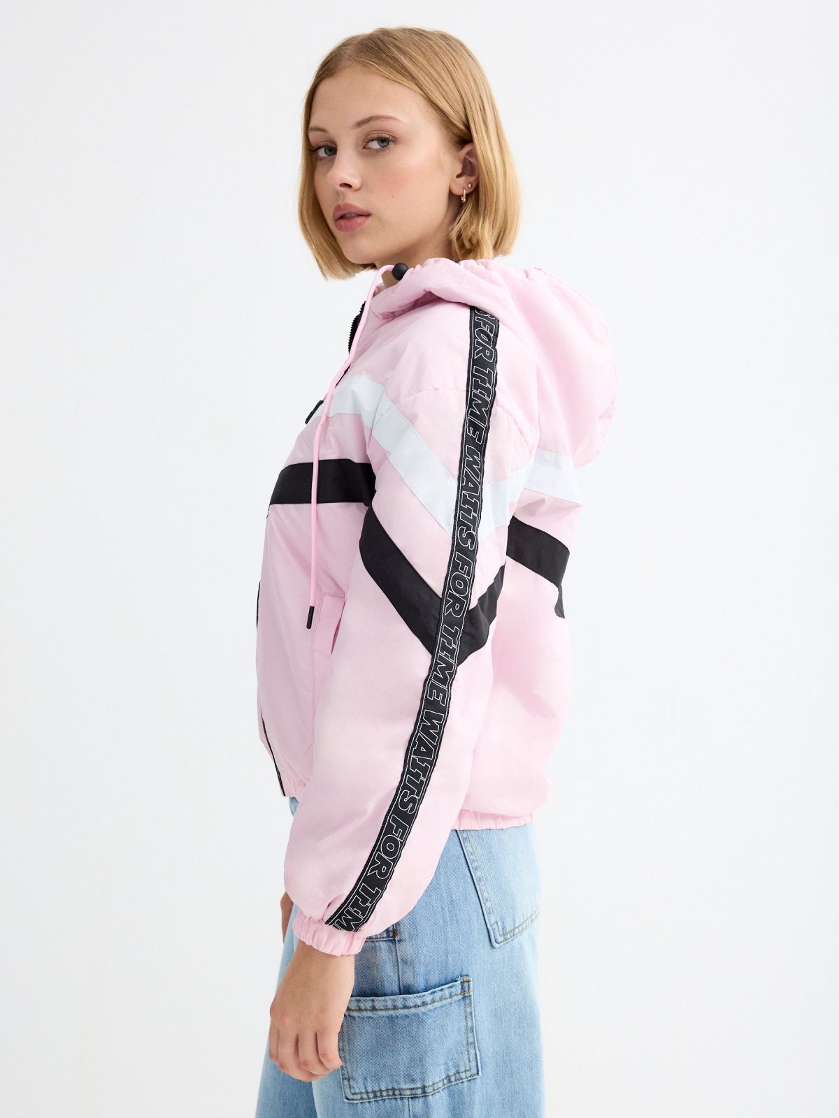 Pink padded jacket light pink detail view