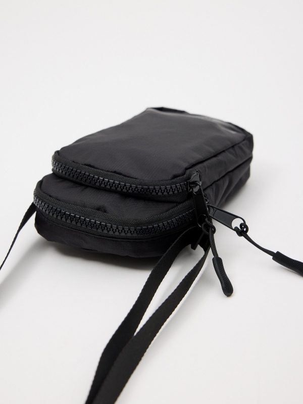 Bolso smartphone negro negro vista detalle