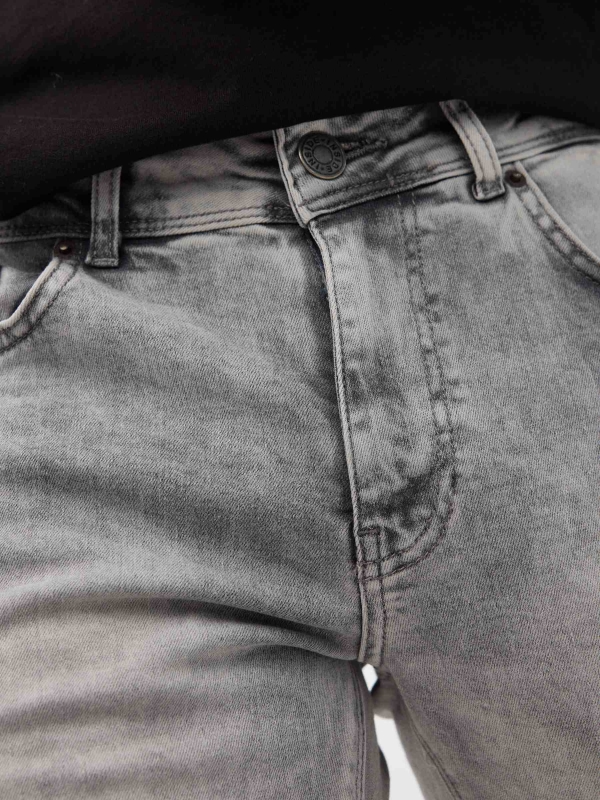 Light gray slim jeans grey detail view