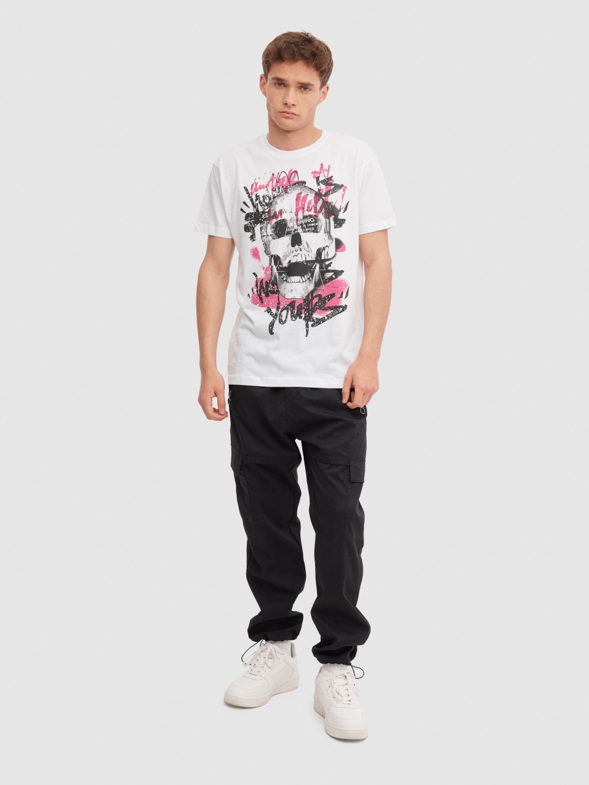 Skull T-shirt white front view