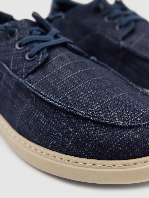 Deportivo náutico denim azul vista detalle