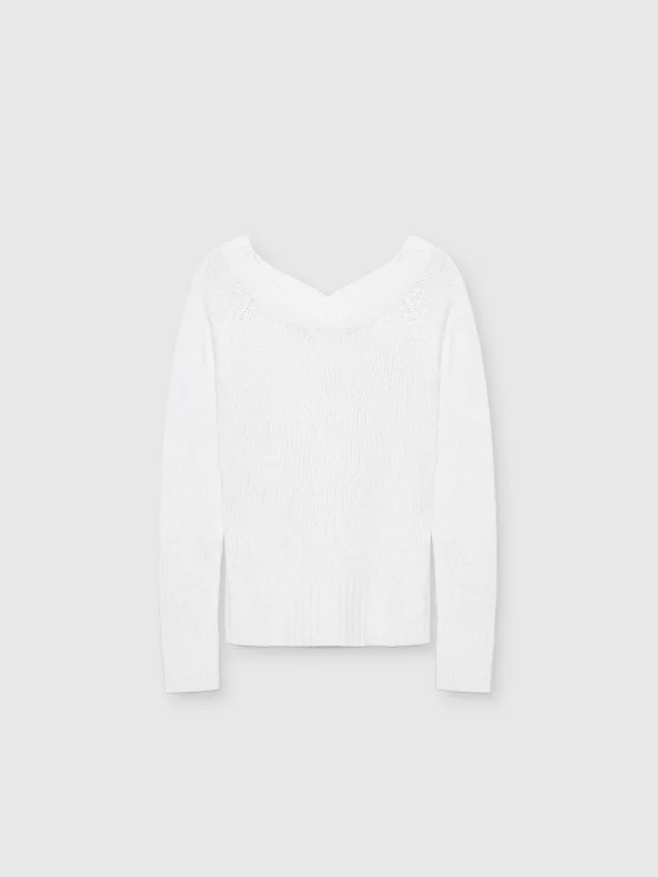  V-neck marbled sweater white front view