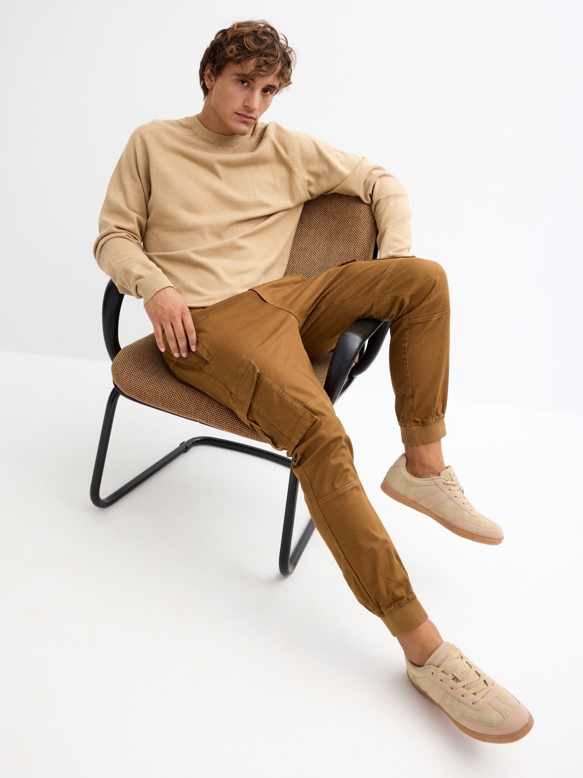 %New% Calças de perna larga com bolsos bege