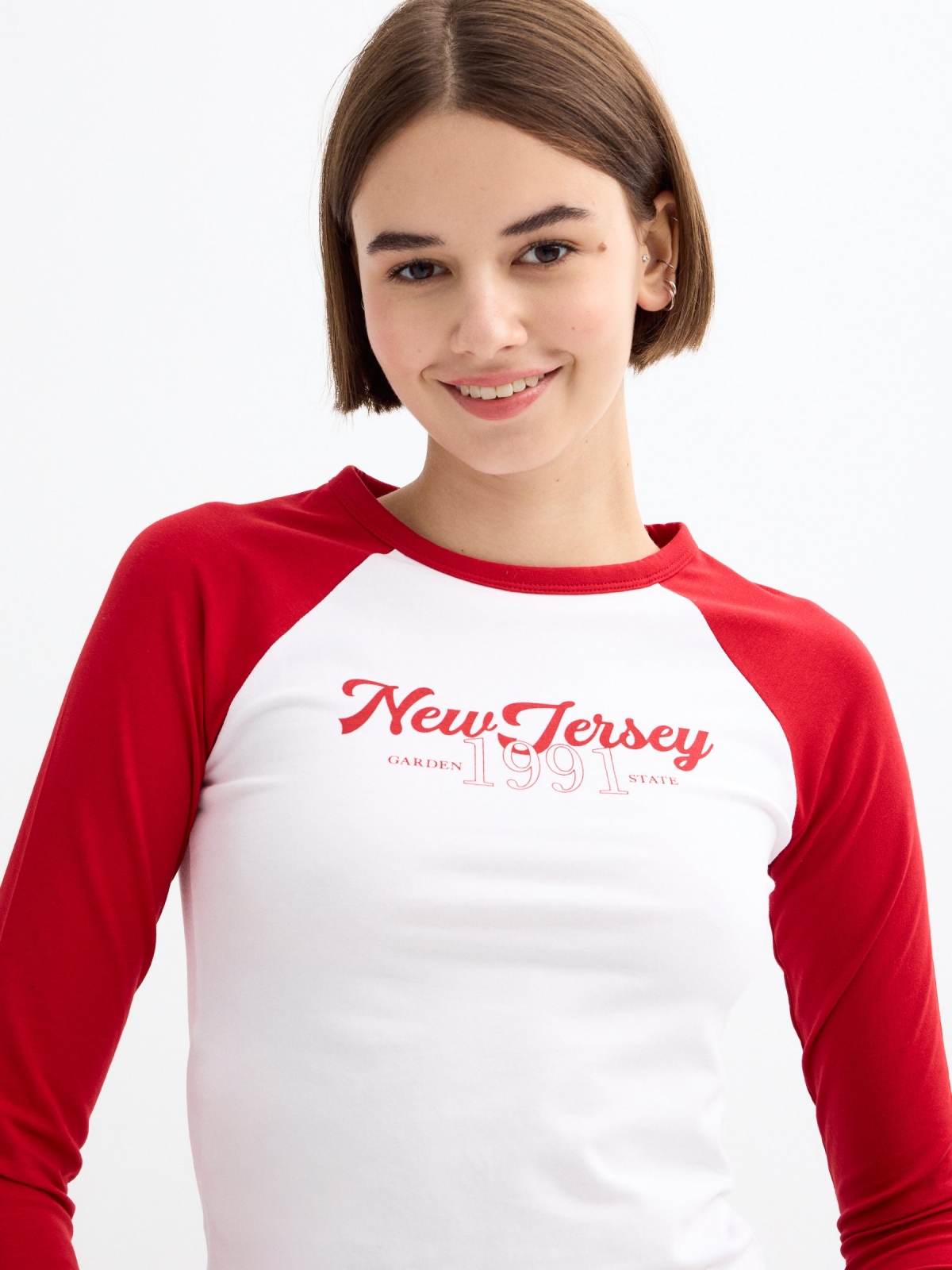 %New% Long sleeve raglan crop top with graphics carmine %New% Long sleeve raglan crop top with graphics carmine