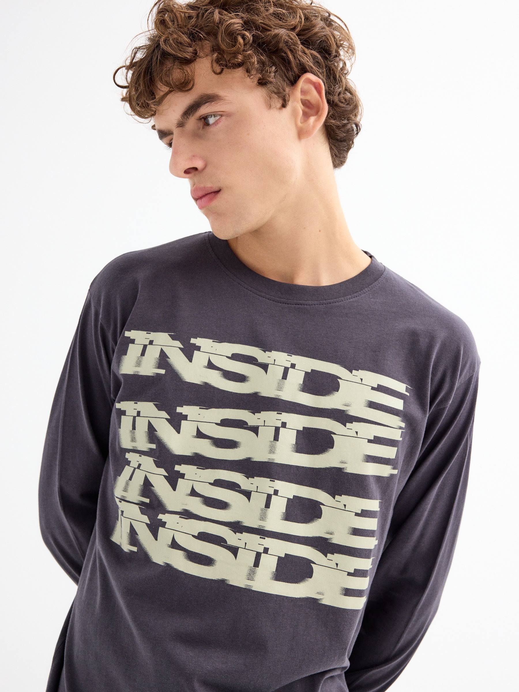 Long sleeve t-shirt dark grey middle front view