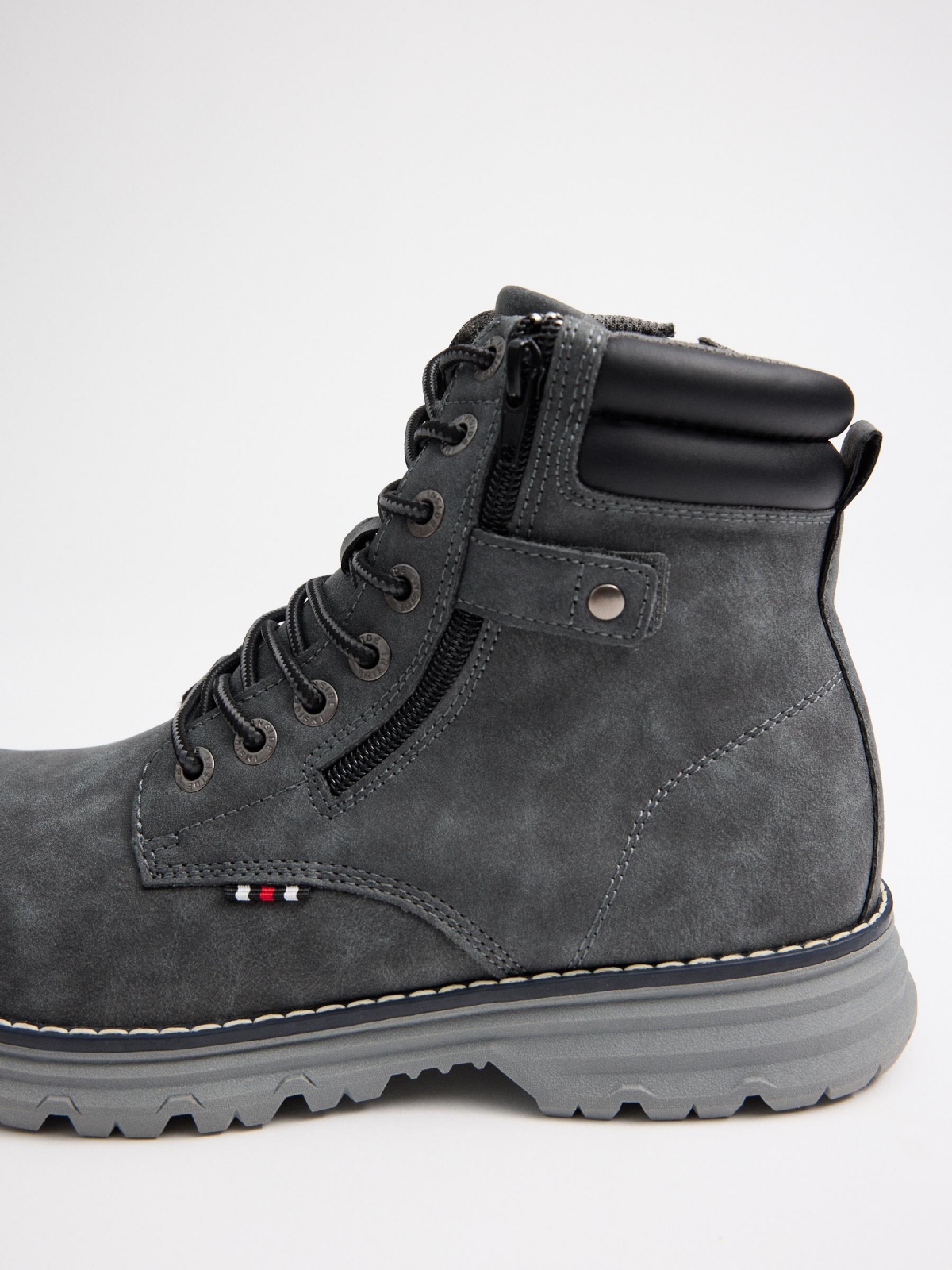 Grey mountaineering boot dark grey detail view